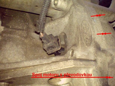 Snímač otáček motoru.jpg