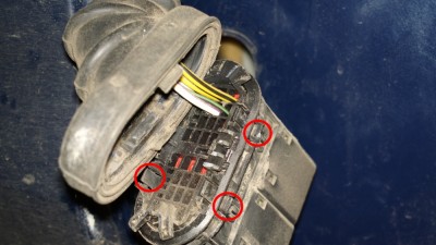 Zámky konektoru dveří.jpg (37.7 KiB) Zobrazeno 2623 x Zámky konektoru dveří.jpg