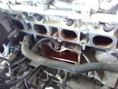 Demontované sání a PCV ventil