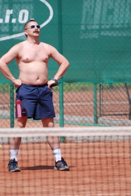 na co si tu hrajete.jpg