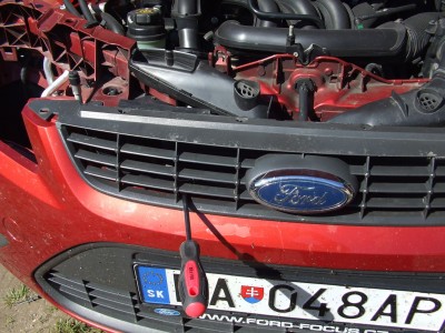 demontáž masky.jpg