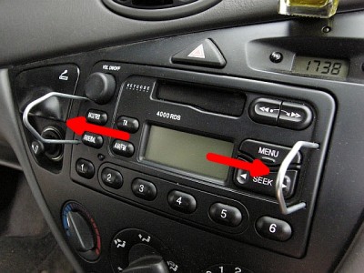 Vyjímání rádia.jpg