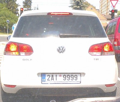 rz_2ai9999.jpg
