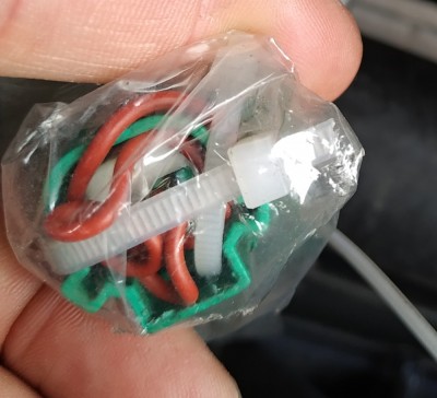 2019-06-10 12.06.36.jpg (217.69 KiB) Zobrazeno 4535 x čidlo kapoty