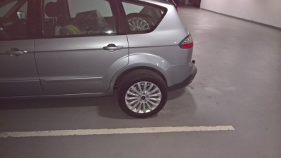 WP_20200412_21_19_58_Pro.jpg (98.78 KiB) Zobrazeno 10055 x Tohle jsou pak nový 17''. Ve skutečnosti jsou už na autě jenom jsem se nedostal k fotce.