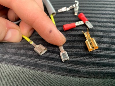 IMG_3605.jpg (316.9 KiB) Zobrazeno 4925 x originál kábel pred úpravou