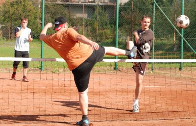 kdo z koho 1.jpg