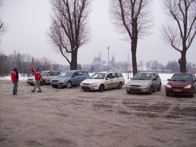 Charon podává hlášení