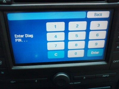 Vstup do servisneho menu.jpg (34.58 KiB) Zobrazeno 2752 x po cca 10s stisku "MENU"