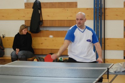 zewl a jeho temer vykloubene zapesti.jpg