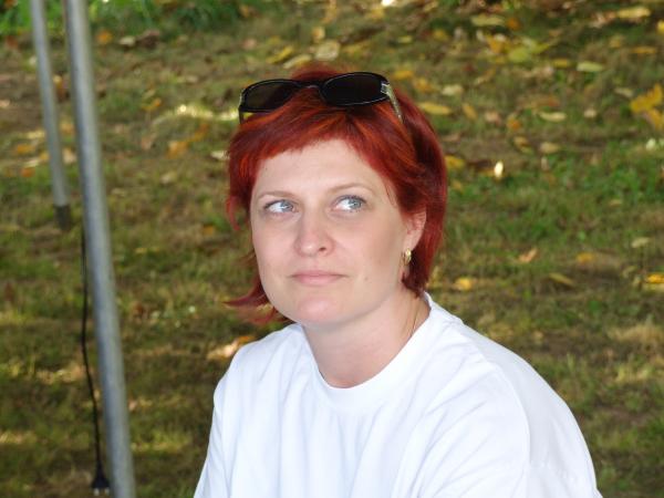 Kde jen Skubi našel tak fajn ženskou?