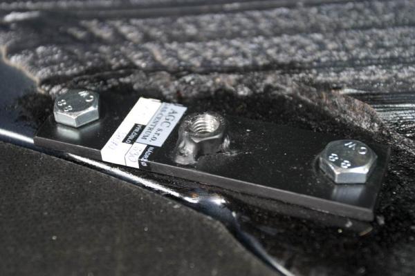 Pasovina pro uchyceni rezervy...