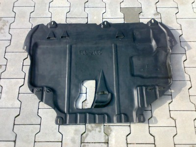 06102009383.jpg (48.28 KiB) Zobrazeno 2366 x Focus - kryt pod motor