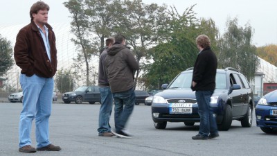 P1110639.jpg (48.31 KiB) Zobrazeno 1669 x ..polemizovačka nad xenonama a H.I.D. sadou....svítivost...