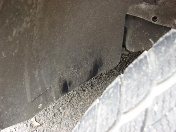 Tam dole mi to dře a nejhorší je zpátečka