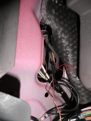 P3050119.JPG (38.33 KiB) Zobrazeno 931 x stačilo připájet dráty a bylo to